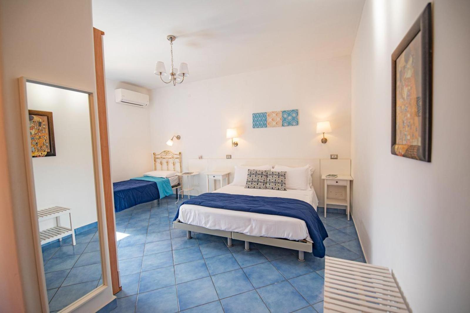 פרוסידה Sonnino B&B חדר תמונה